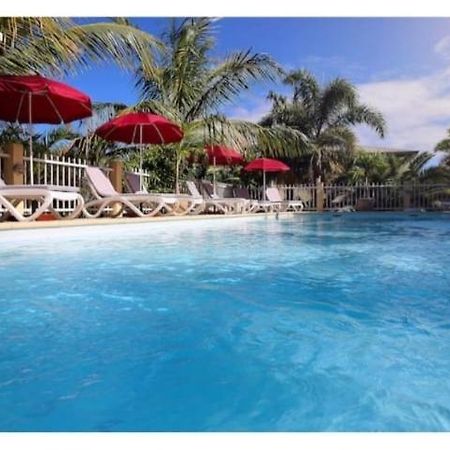 F2 Residence Oasis Terre Rouge A Saint Pierre Zewnętrze zdjęcie