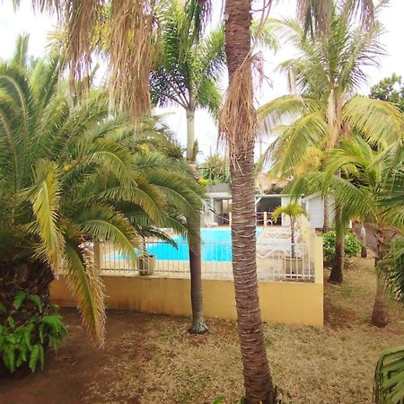 F2 Residence Oasis Terre Rouge A Saint Pierre Zewnętrze zdjęcie