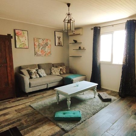 F2 Residence Oasis Terre Rouge A Saint Pierre Zewnętrze zdjęcie